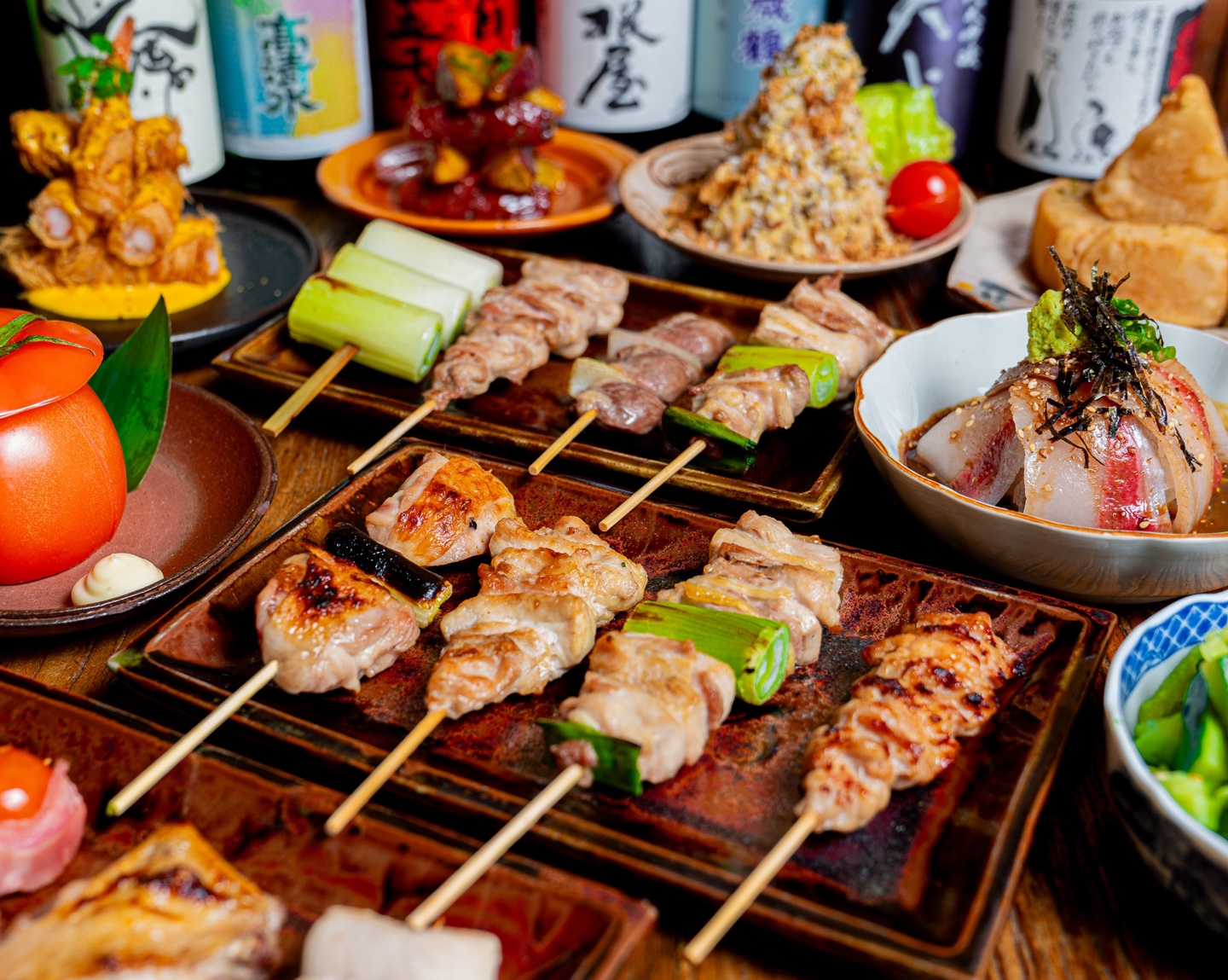 焼き鳥 よいやまの備長炭で焼く串、狎鴎亭店