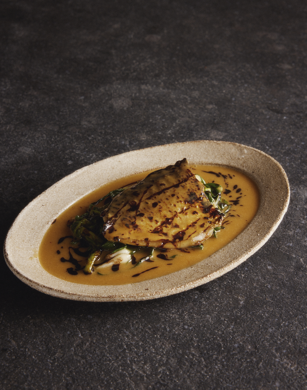 BRACE 蘋果木炭火烤與紅酒