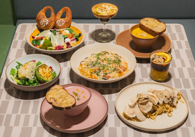 Dr.robbin Hannam wellness plates in bright interior