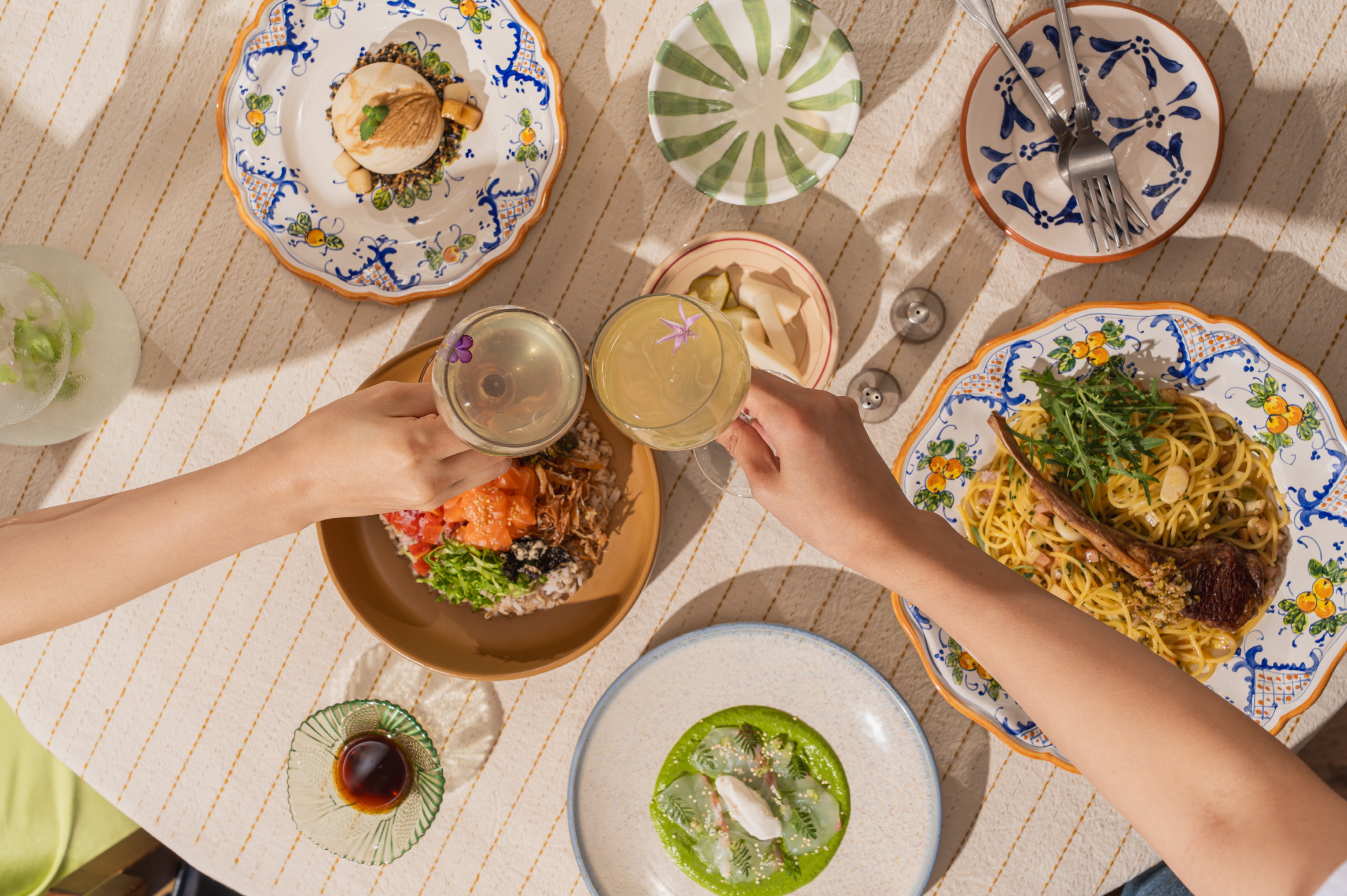 POISSON Ananti at Gangnam dining room and seafood plates