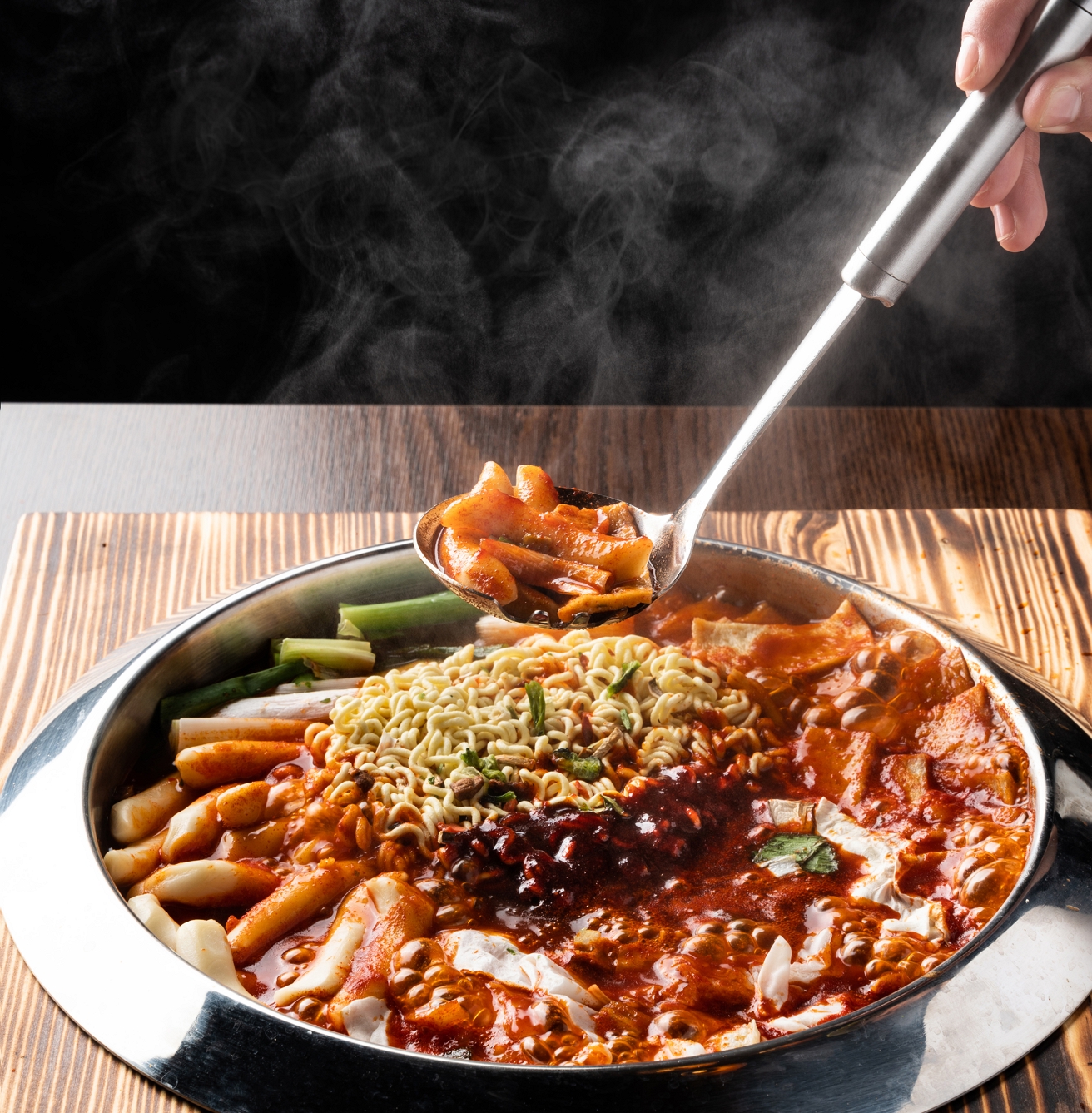 Samsung Bunsik instant tteokbokki and ramen library