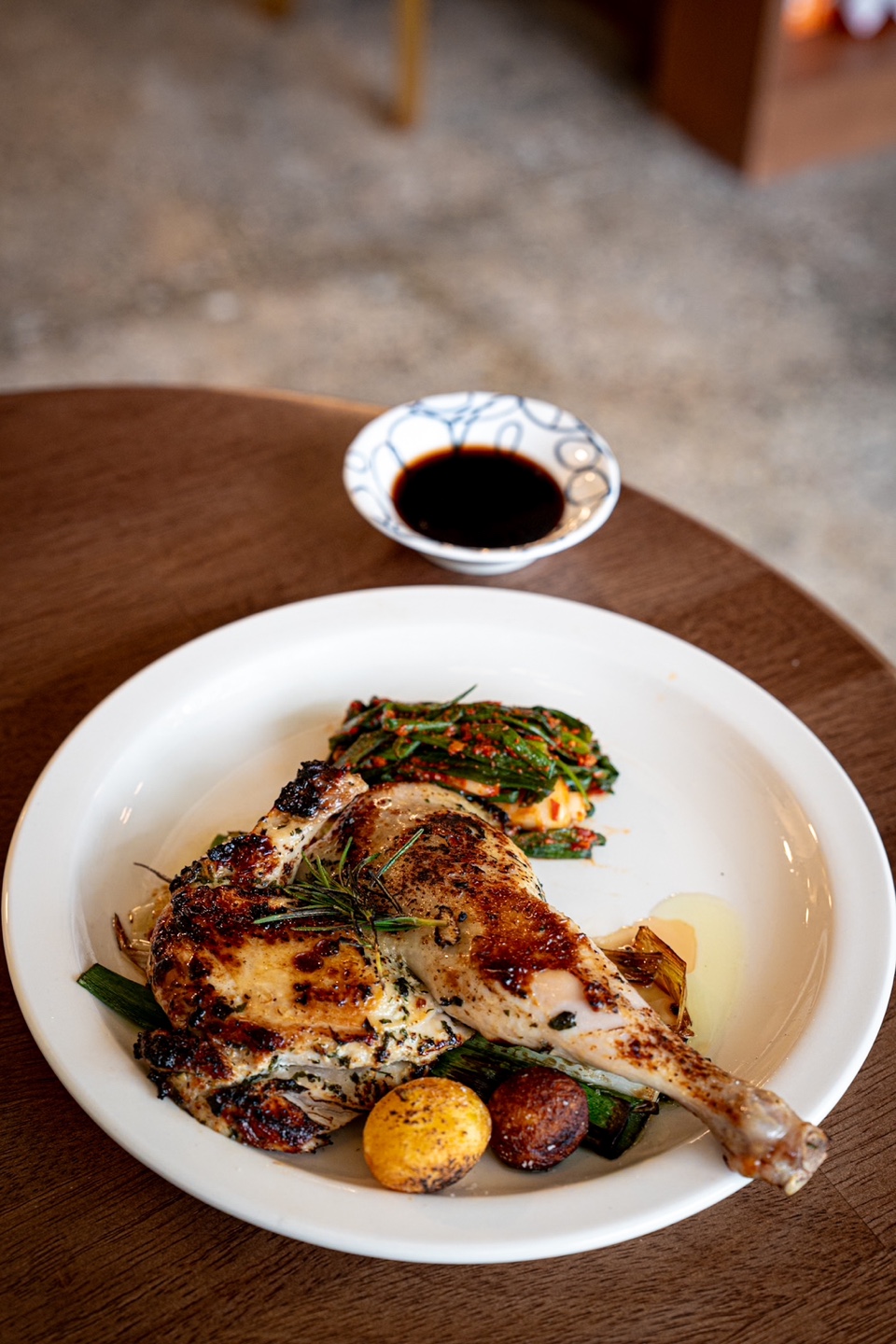 Chowon Pastown cozy fusion bistro plates and drinks