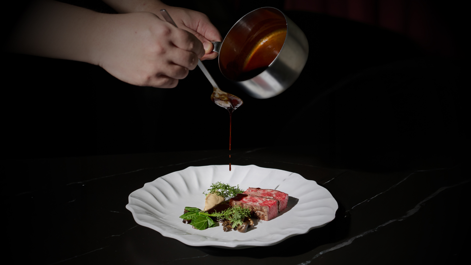 Hotel Cappuccino Restaurant Hoteatsue skyline dining