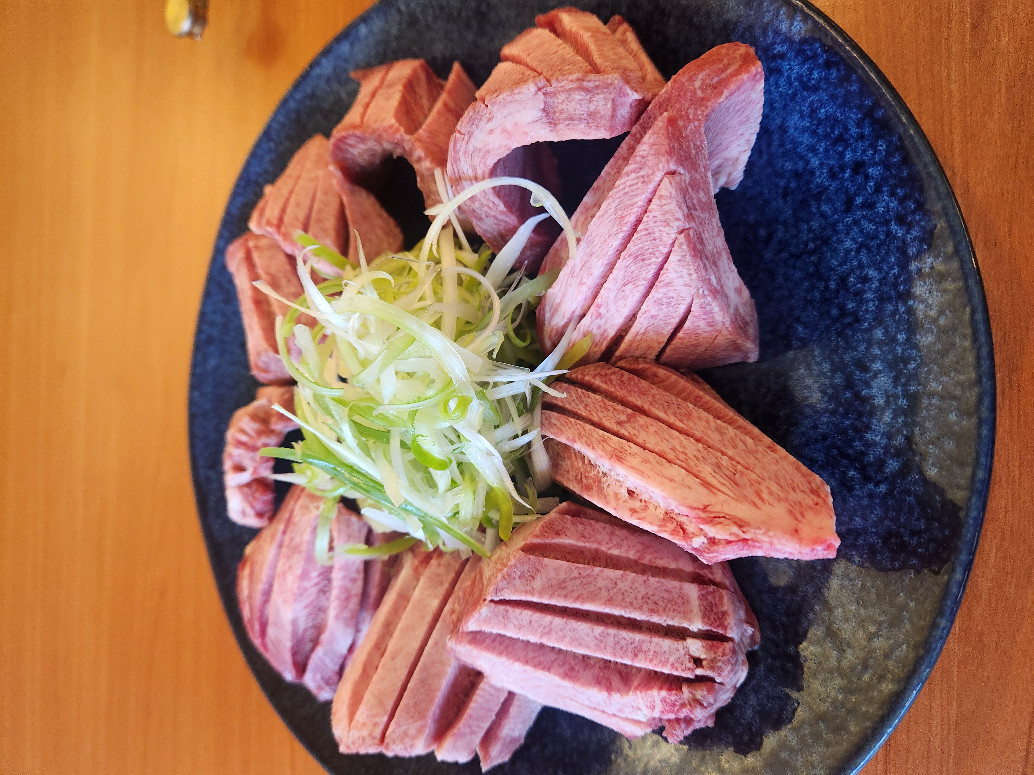 焼肉 規章 居心地良い和牛の味比べセット