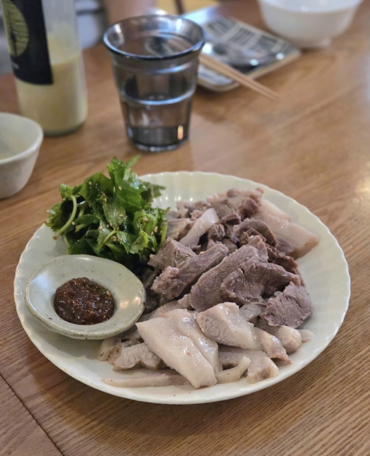 YUNJUDANG Haebangchon traditional liquor pairing table - Image 3