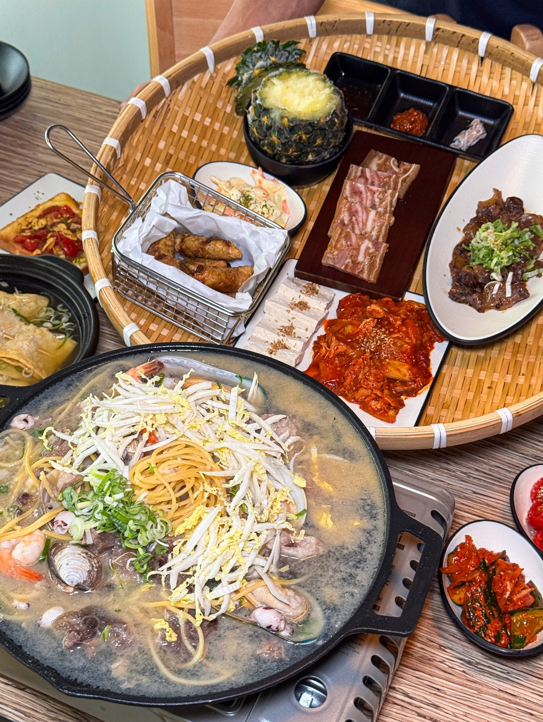 Food Otaku シェフの居酒屋料理 広安里