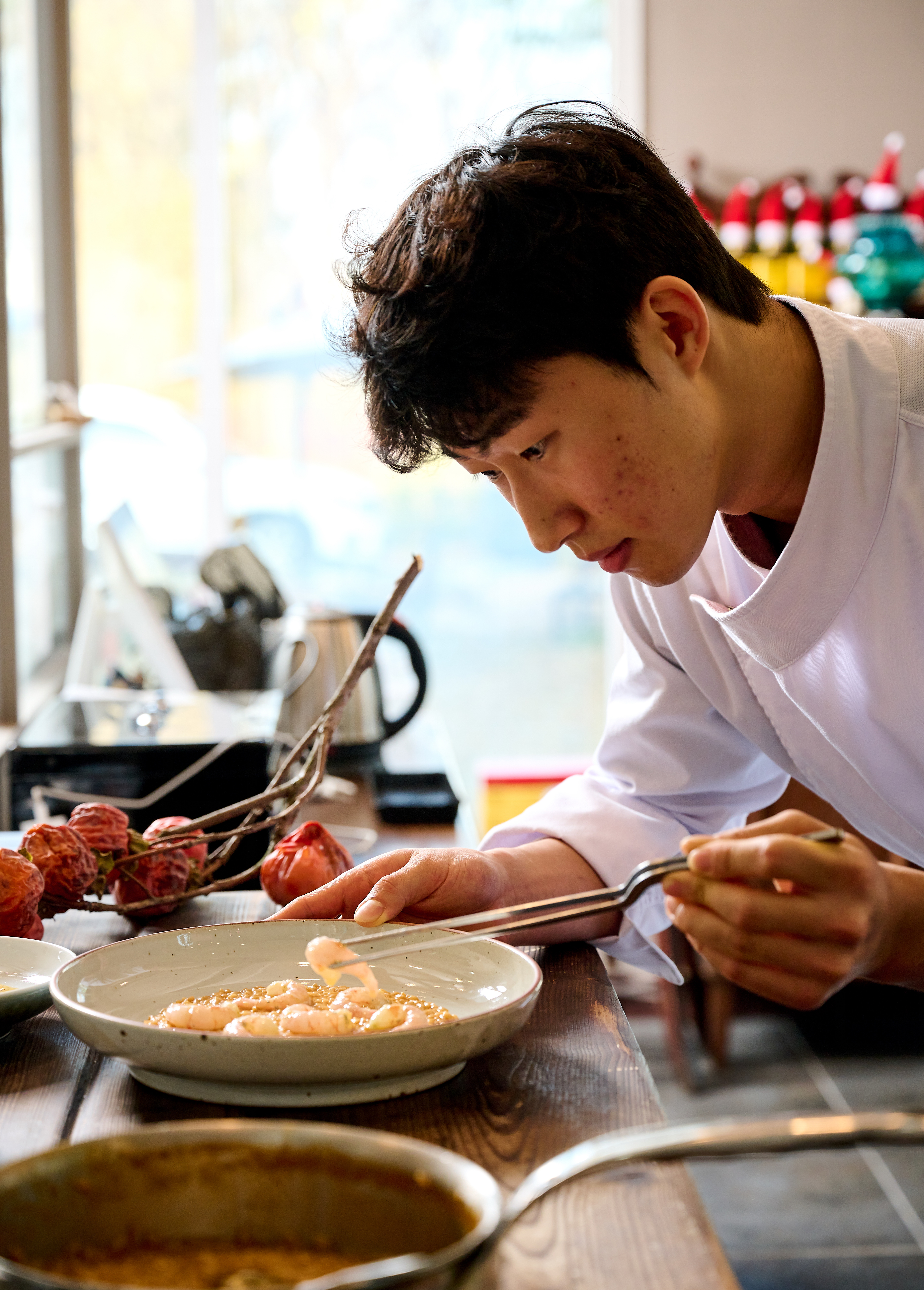 Osteria da Gino cozy dining room with Italian meat dishes