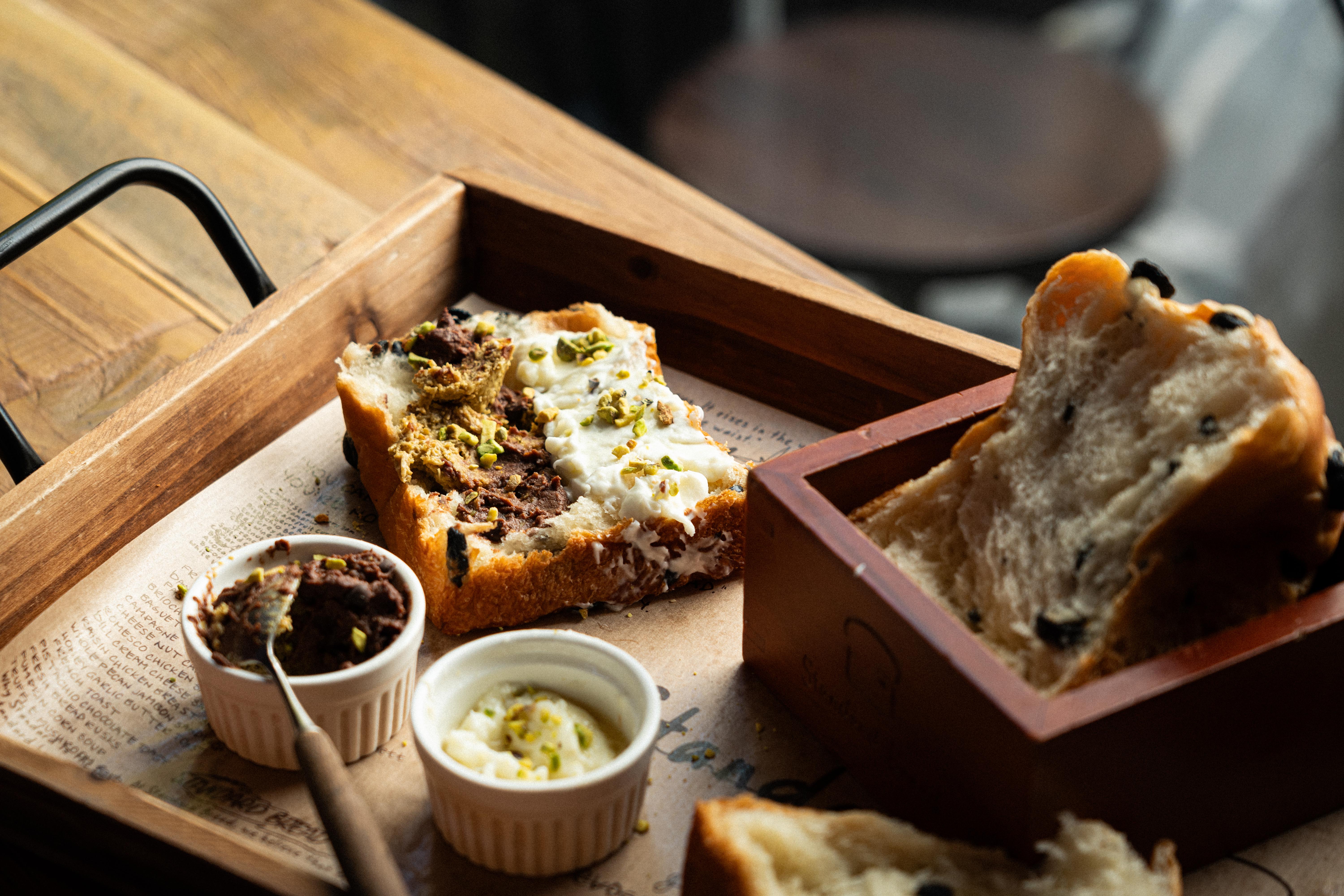 Standardbread Anguk石窯麵包與舒適室內空間