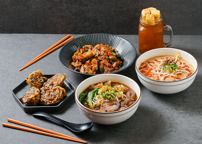 포담 ナスの点心と担々麺の四皿コース