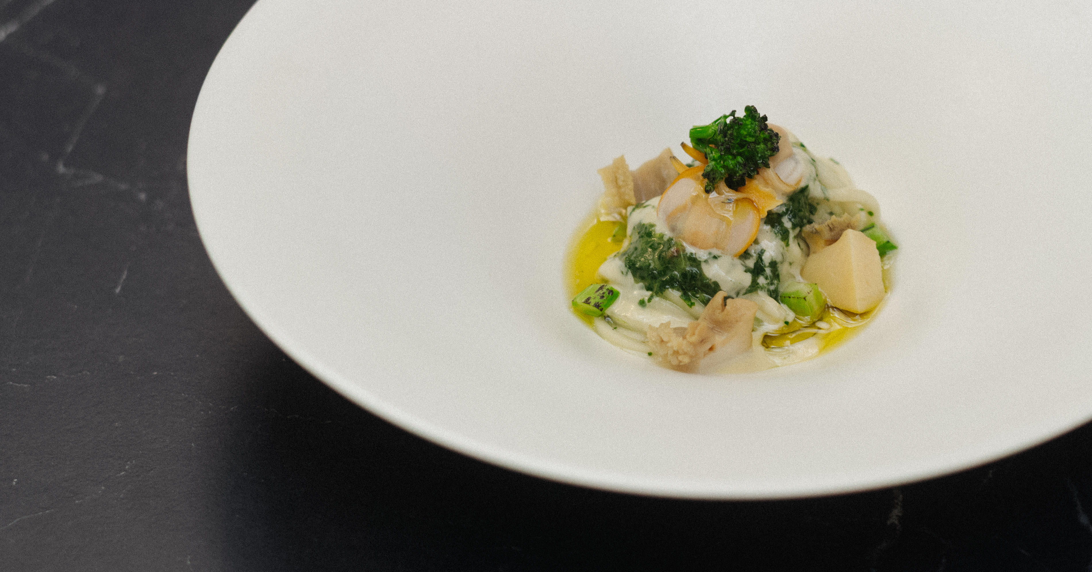 PERIGEE pasta and steak plating with wine pairing - Image 4