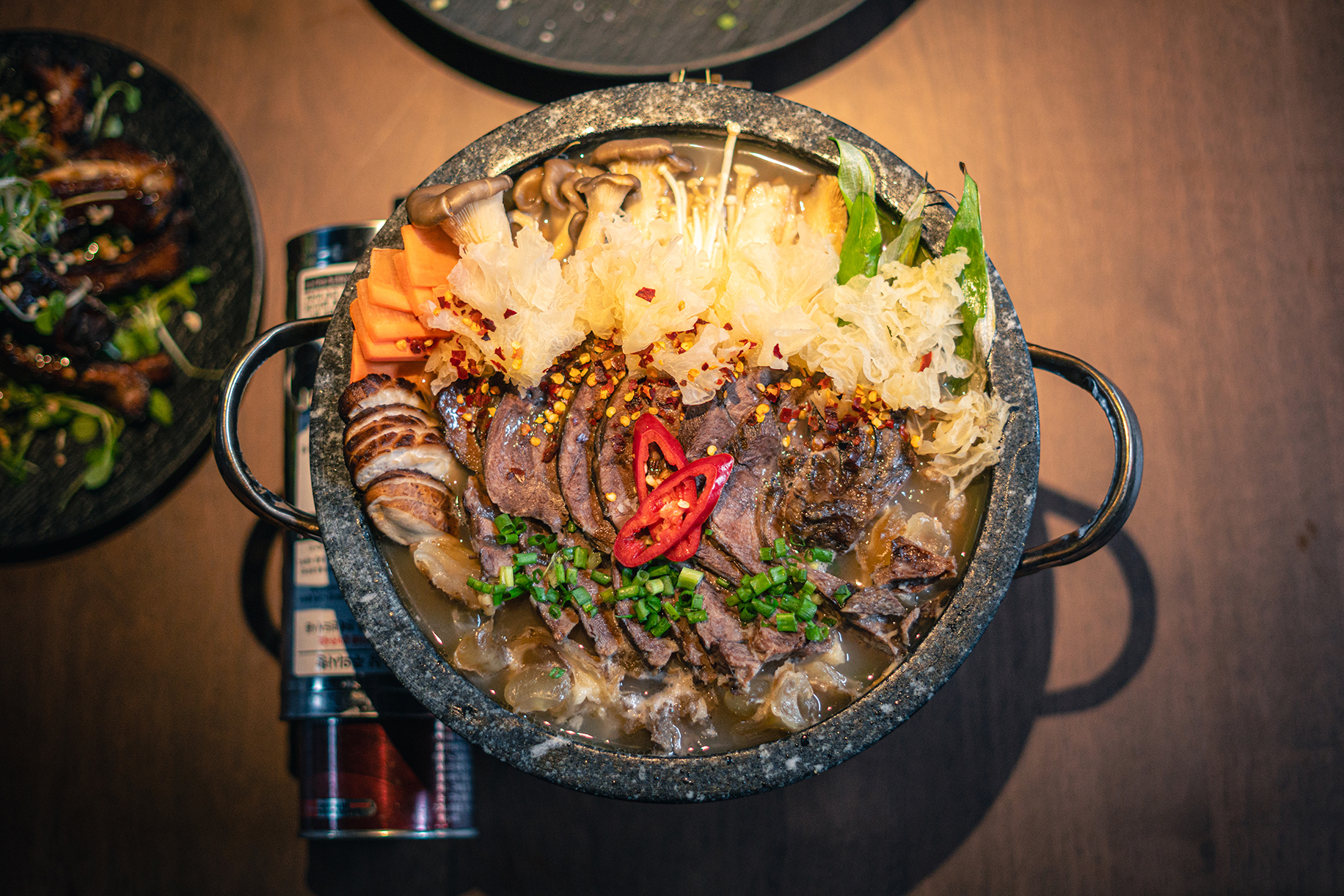 And Mullae fusion Korean dishes with traditional liquor