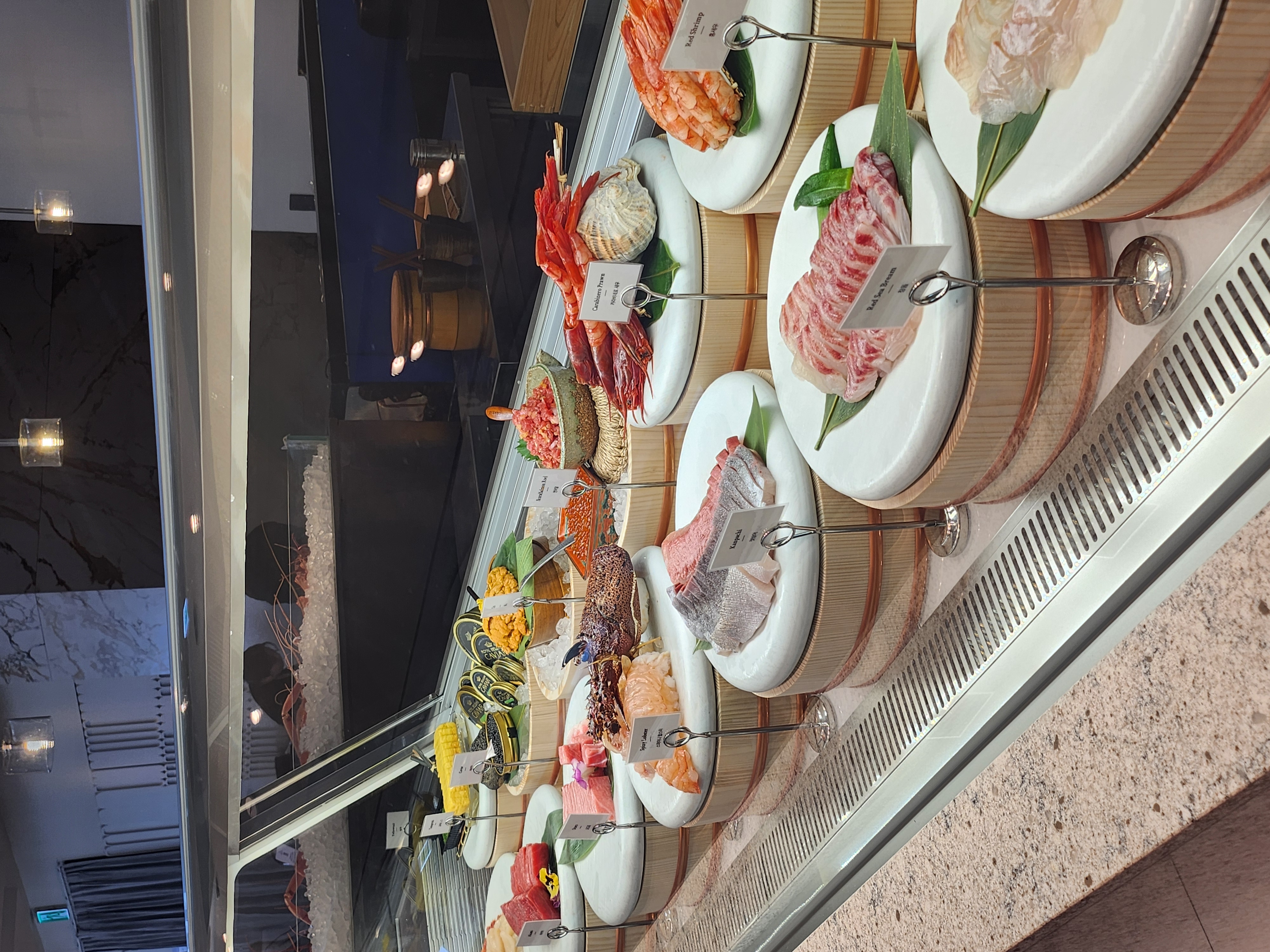 Crab52&Shabu52 sky-high crab and lobster buffet with city view