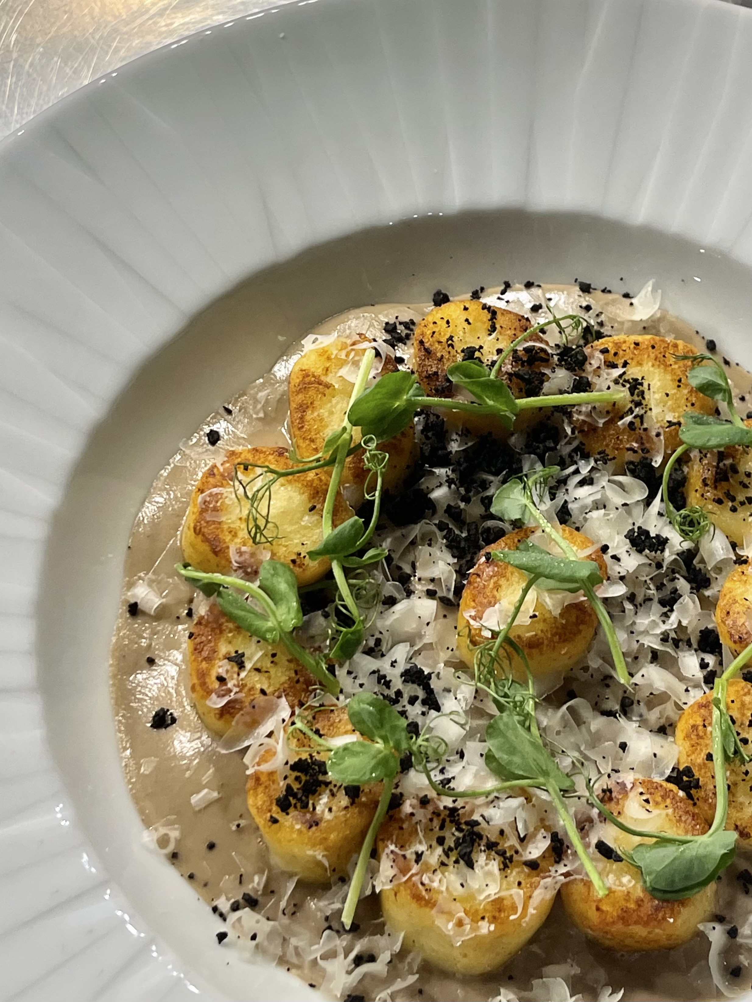 Bacci Seoul’s classic gnocchi and Neapolitan-style pizza