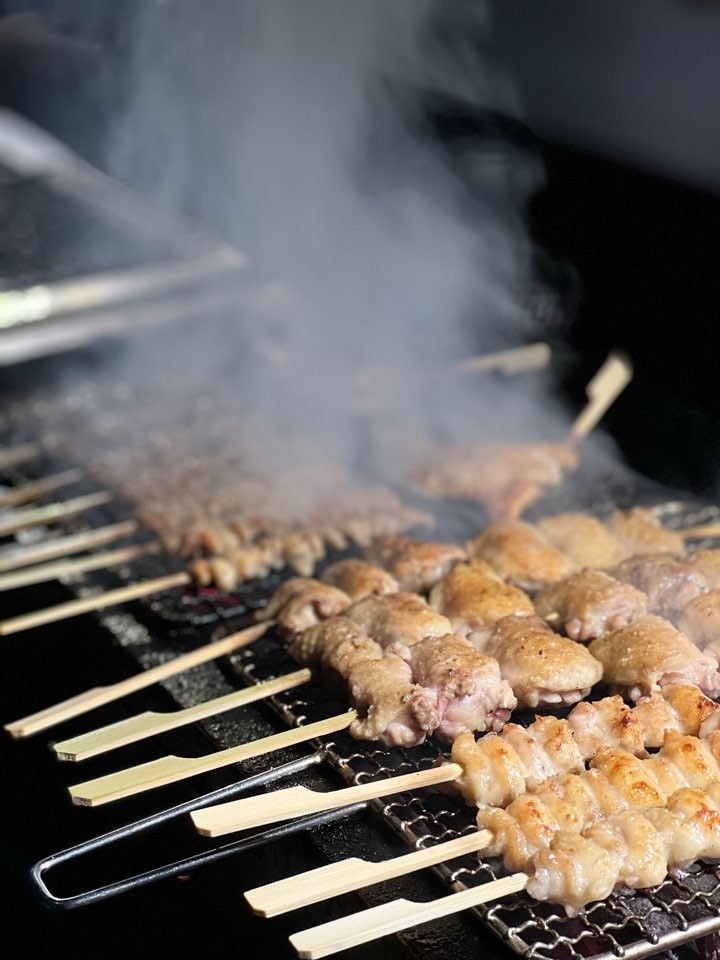 Yakitorimook Yeouido binchotan-grilled native chicken yakitori