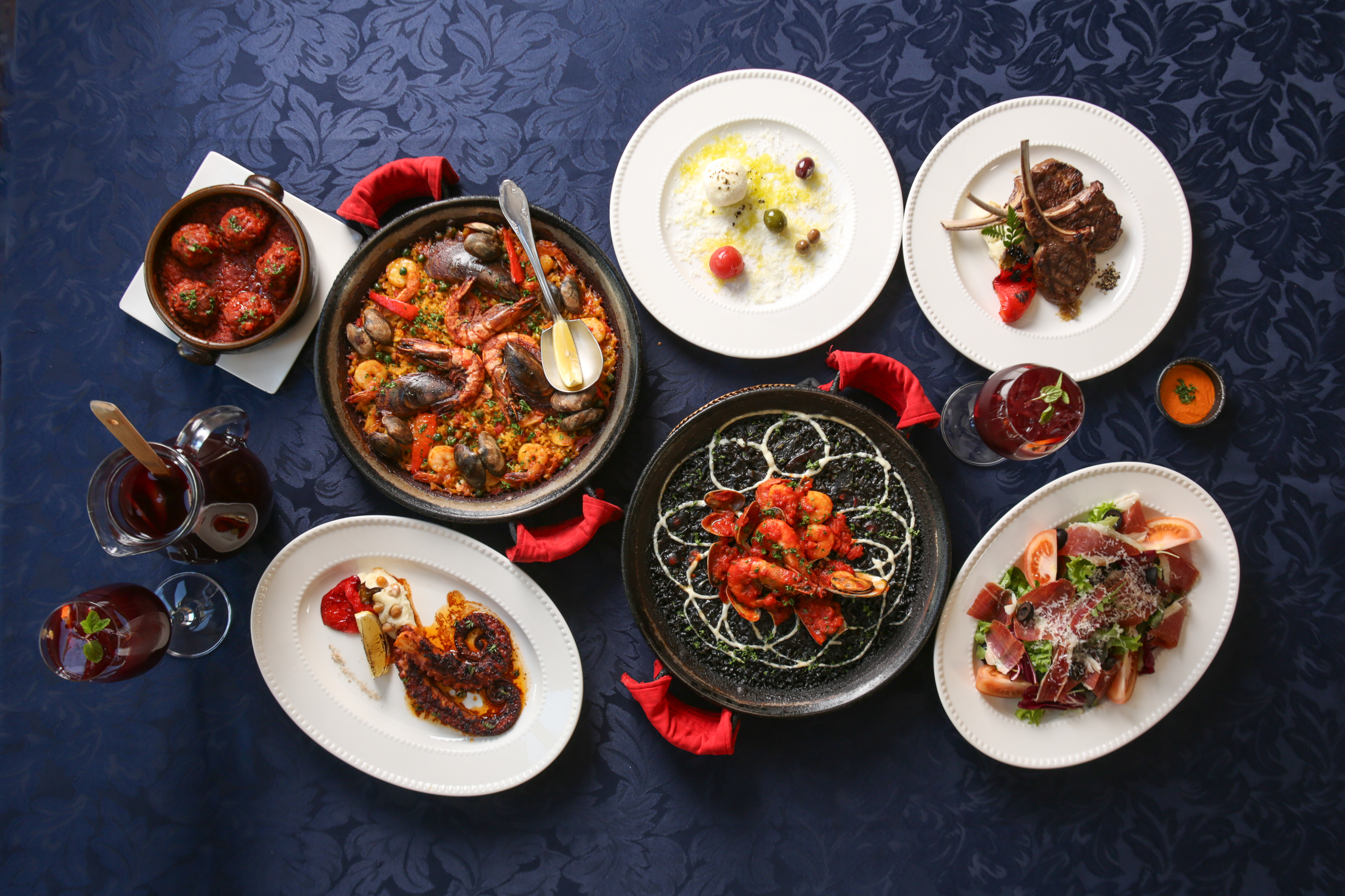 Spain Club Garosu-gil paella and tapas with Estrella Damm