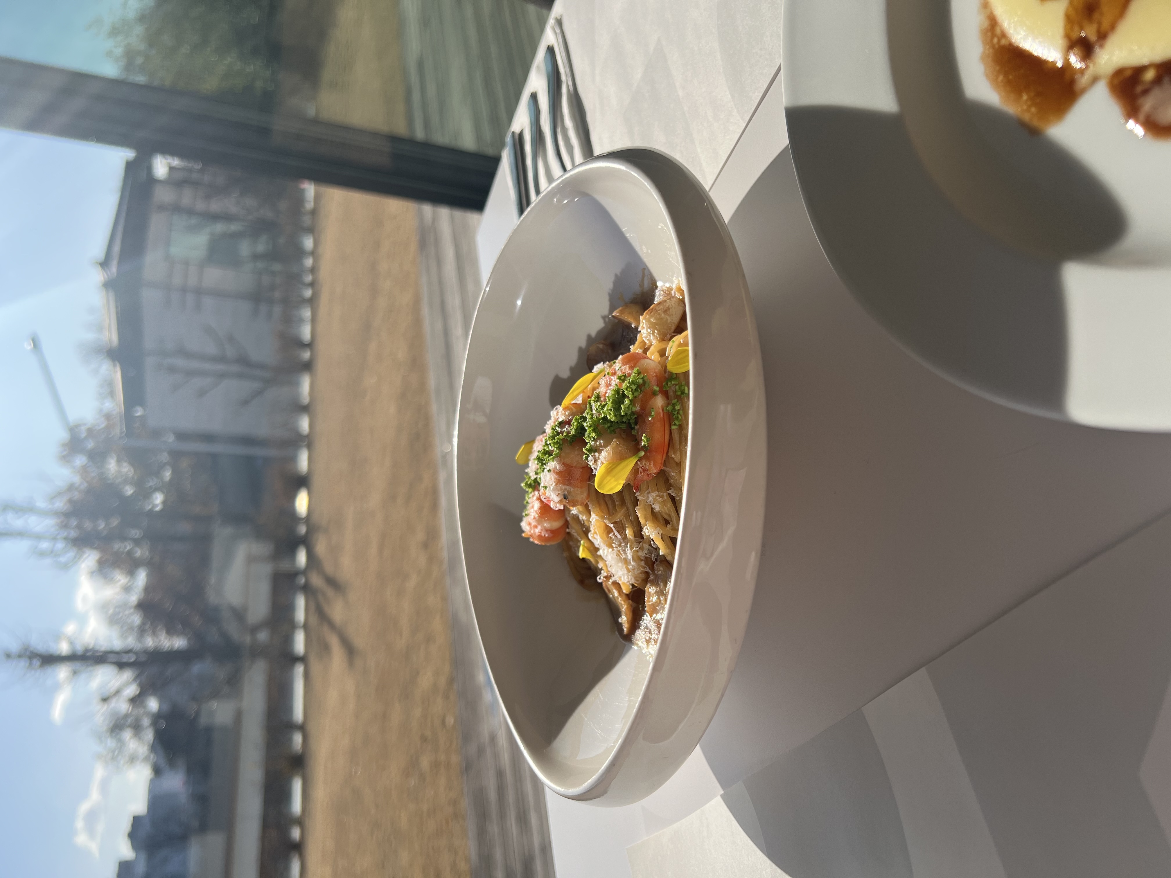 PMK garden Restaurant 全景三清視野與現代義大利料理擺盤