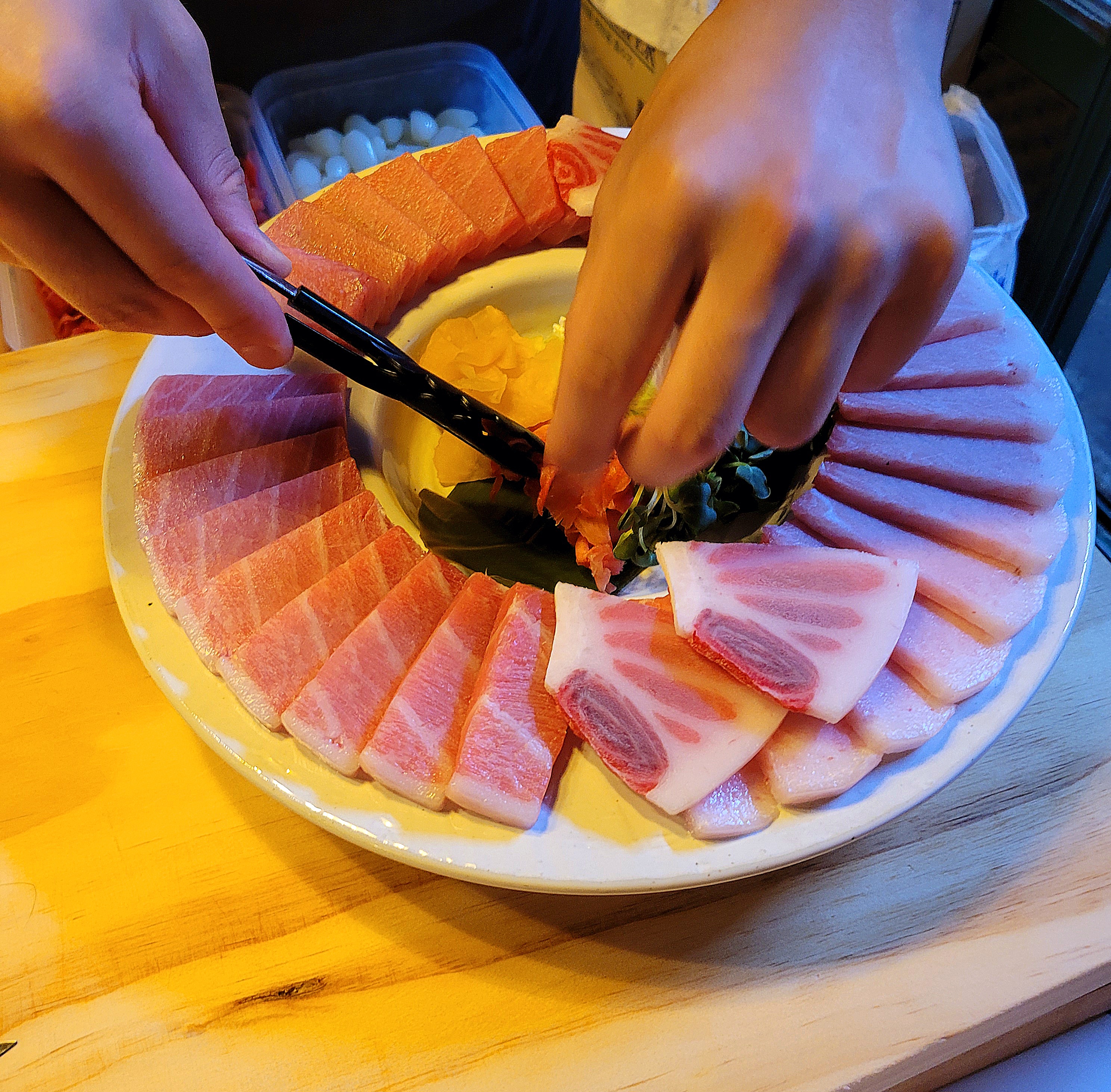 300kgマグロ工房の厚切り熟成本まぐろ