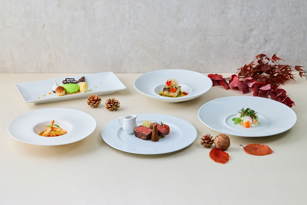 Walking on the Cloud European garden-style dining with skyline