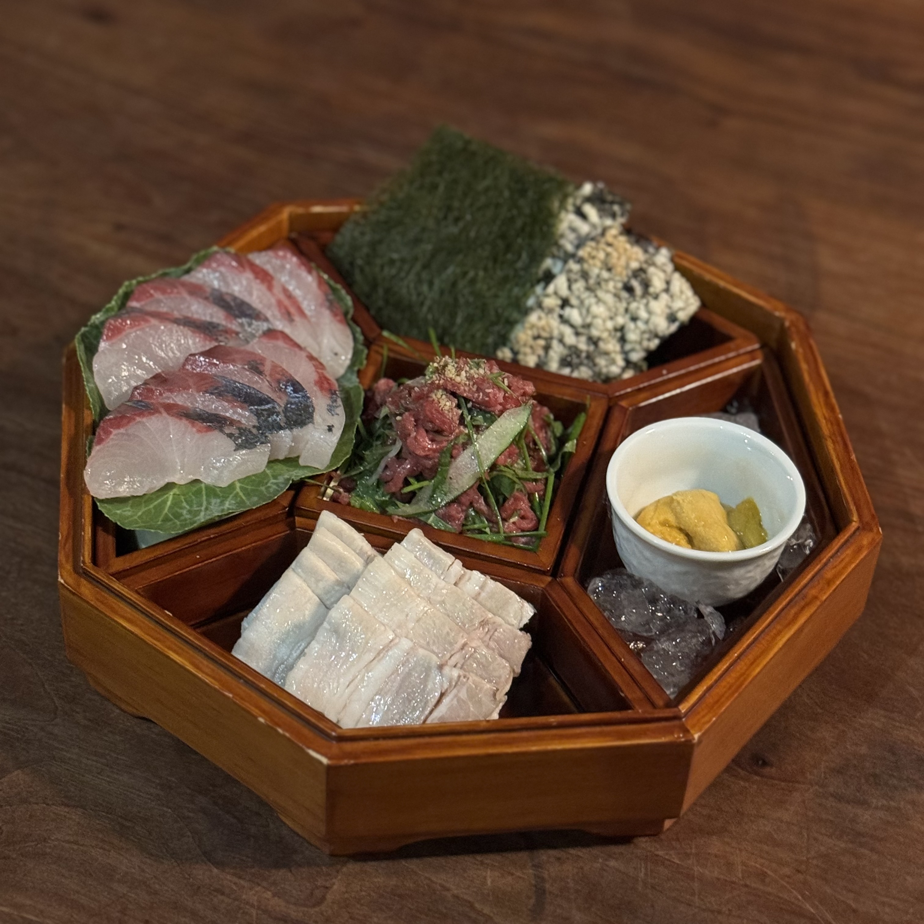 Mamalee Pub refreshed dining pub interior