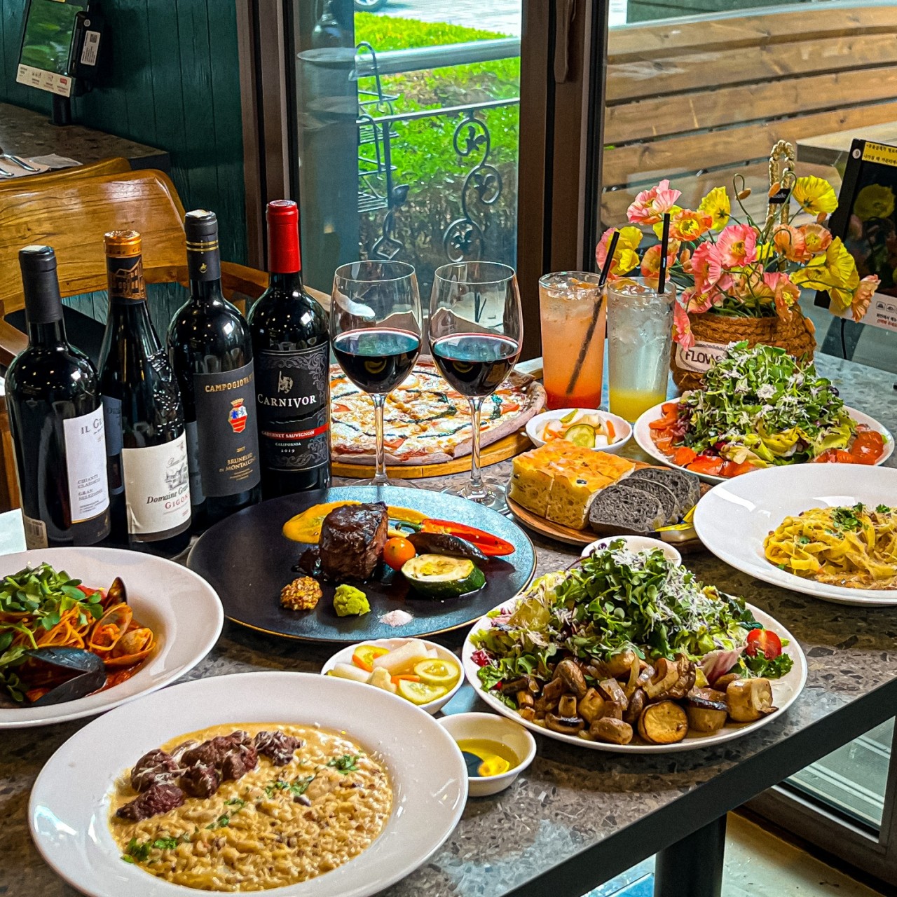 Fiore Yeouido tenderloin cream pasta and steak