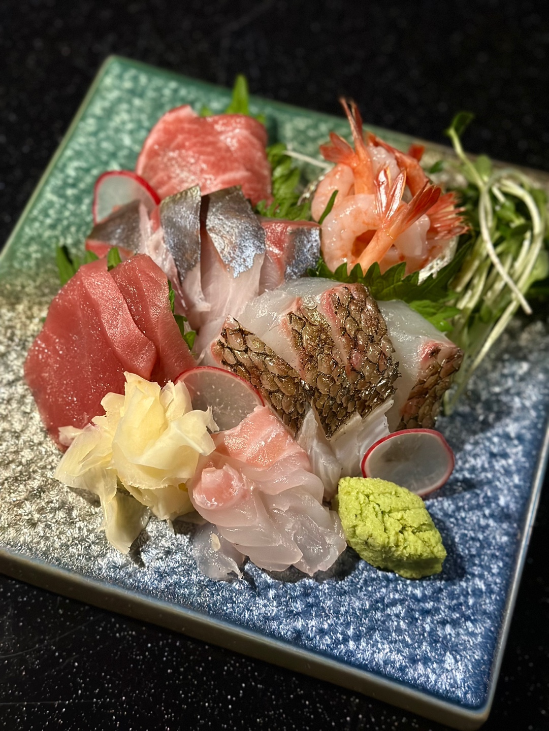Gyou Sangbong izakaya counter with plates