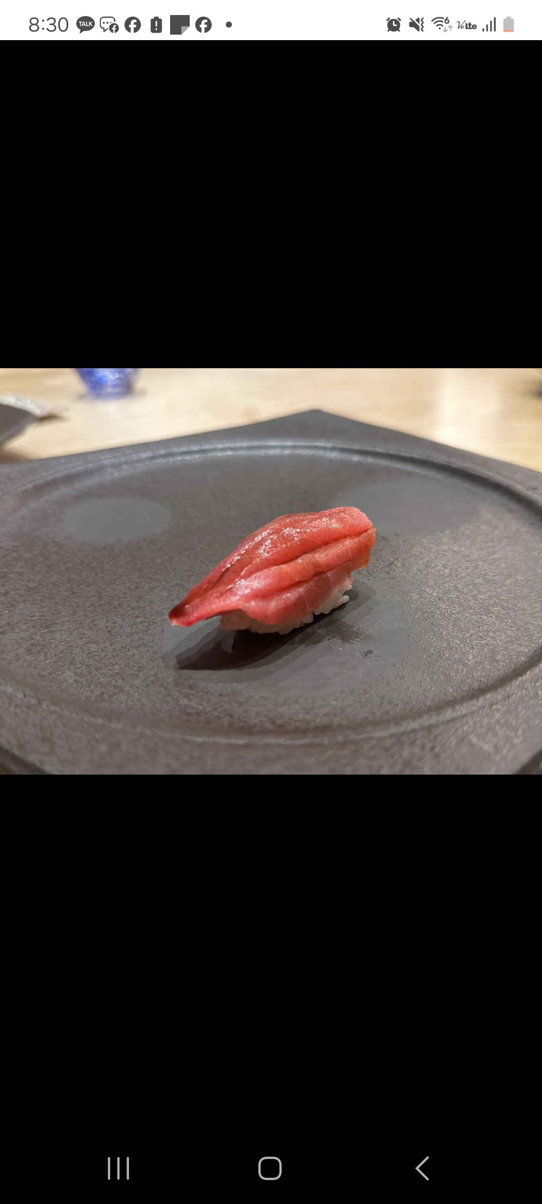 Sushi Inwoo柜台，配有应季握寿司