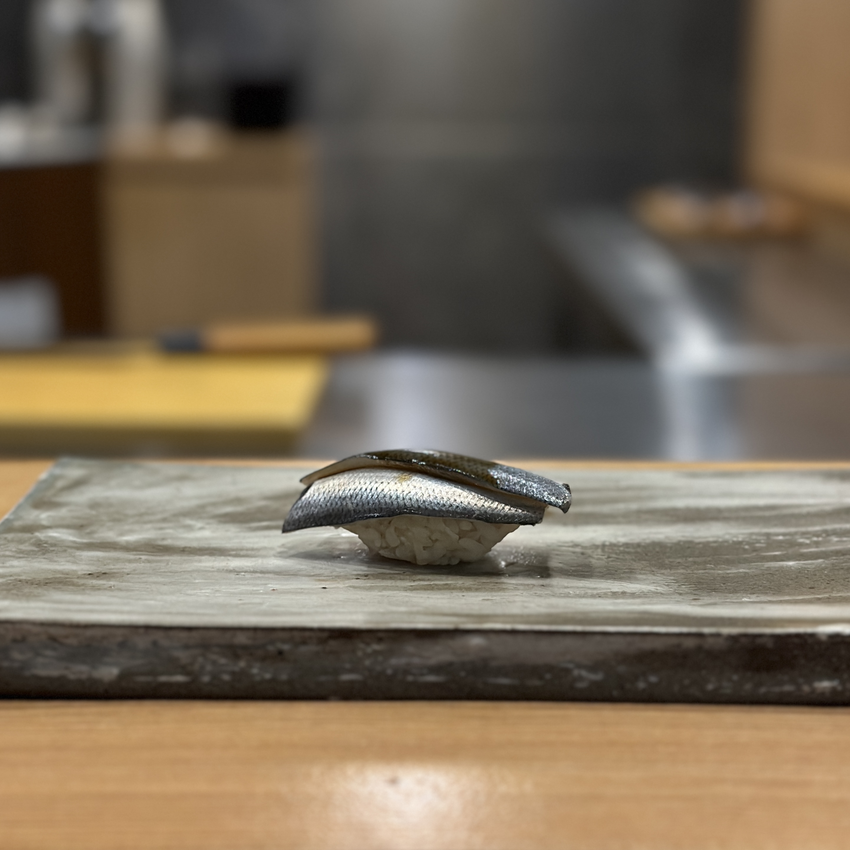 SUSHIUMI Gwanghwamun sushi omakase plating