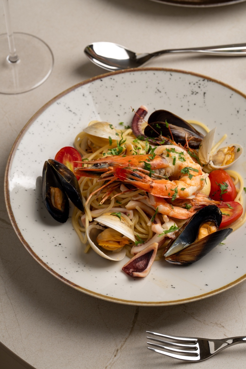 Casa Antonio modern Italian lounge with piano and city view