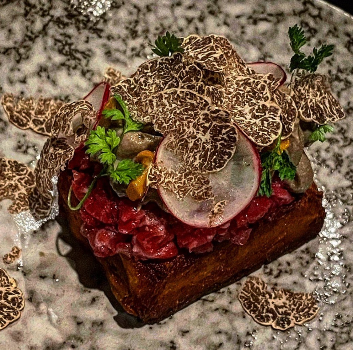 HICCUP日西混搭小酒馆炭火烤炉火焰