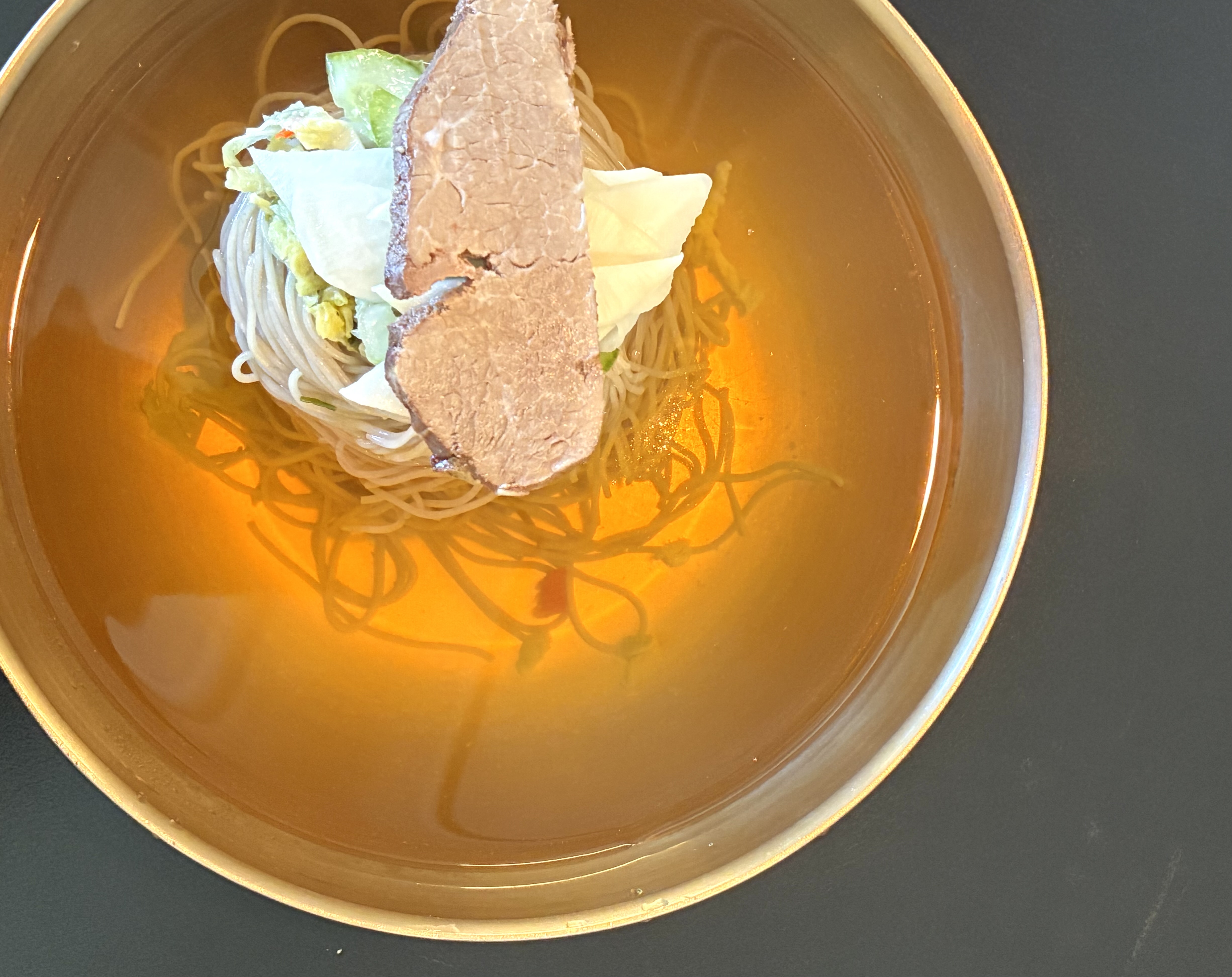 西村 능라밥상 平壌冷麺と北朝鮮料理の惣菜