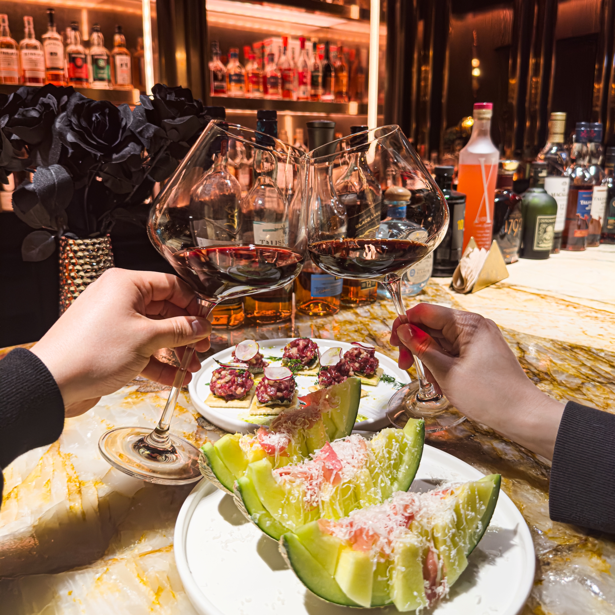 大邱のGROVE クラシックな内装とステーキ＆パスタ