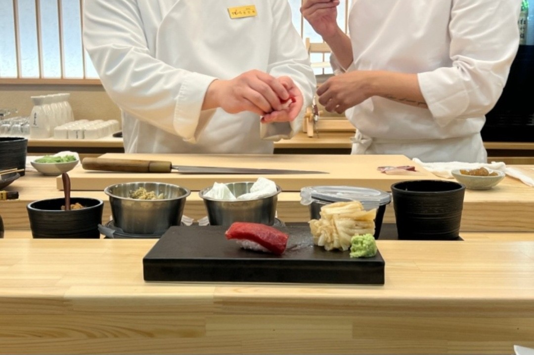Sushi Ichi Seolleung sushi omakase at counter