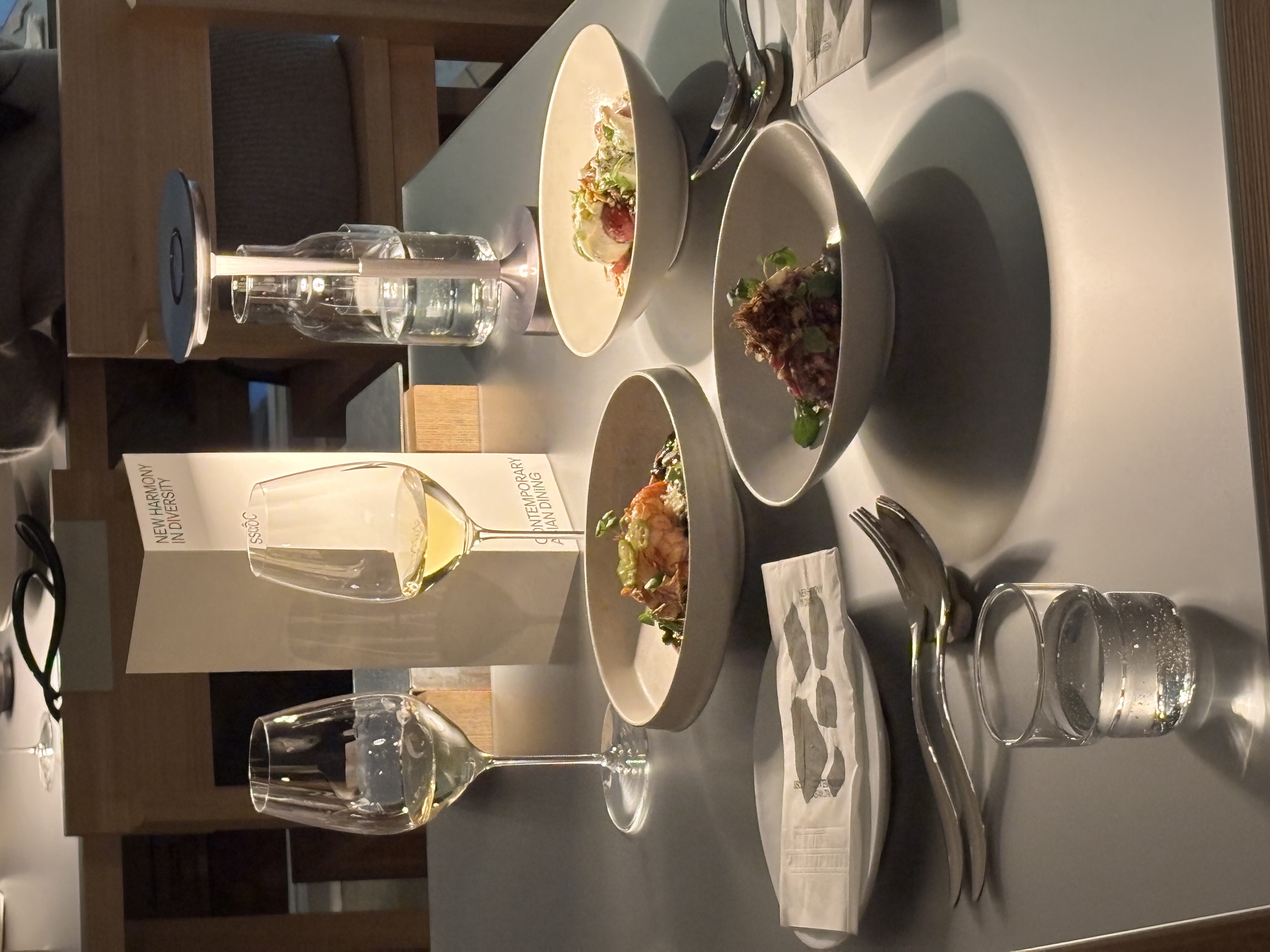 SSOC SEONGSU創意搭配餐點與葡萄酒