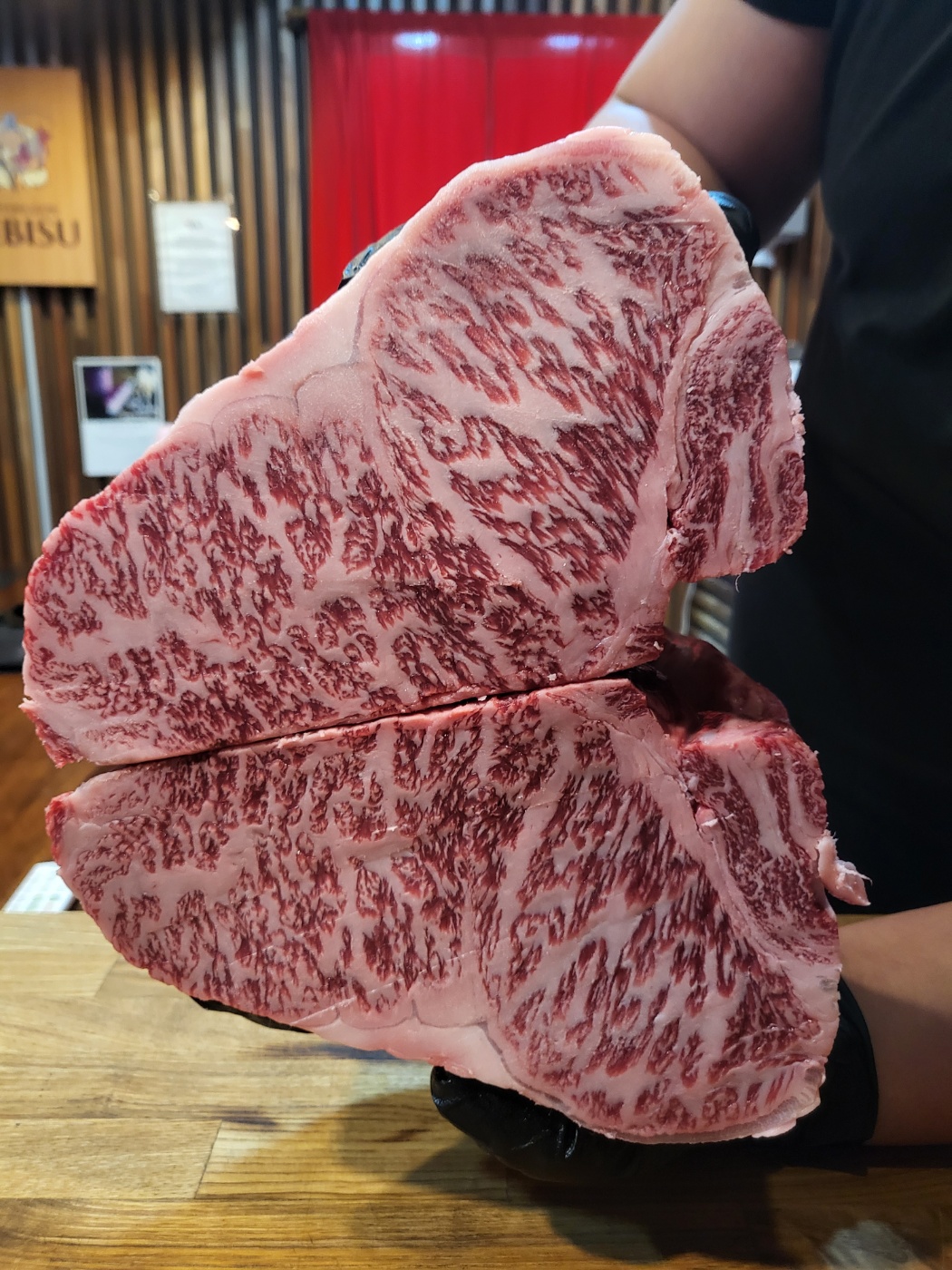 Woosum韓牛おまかせ套餐配清酒搭配