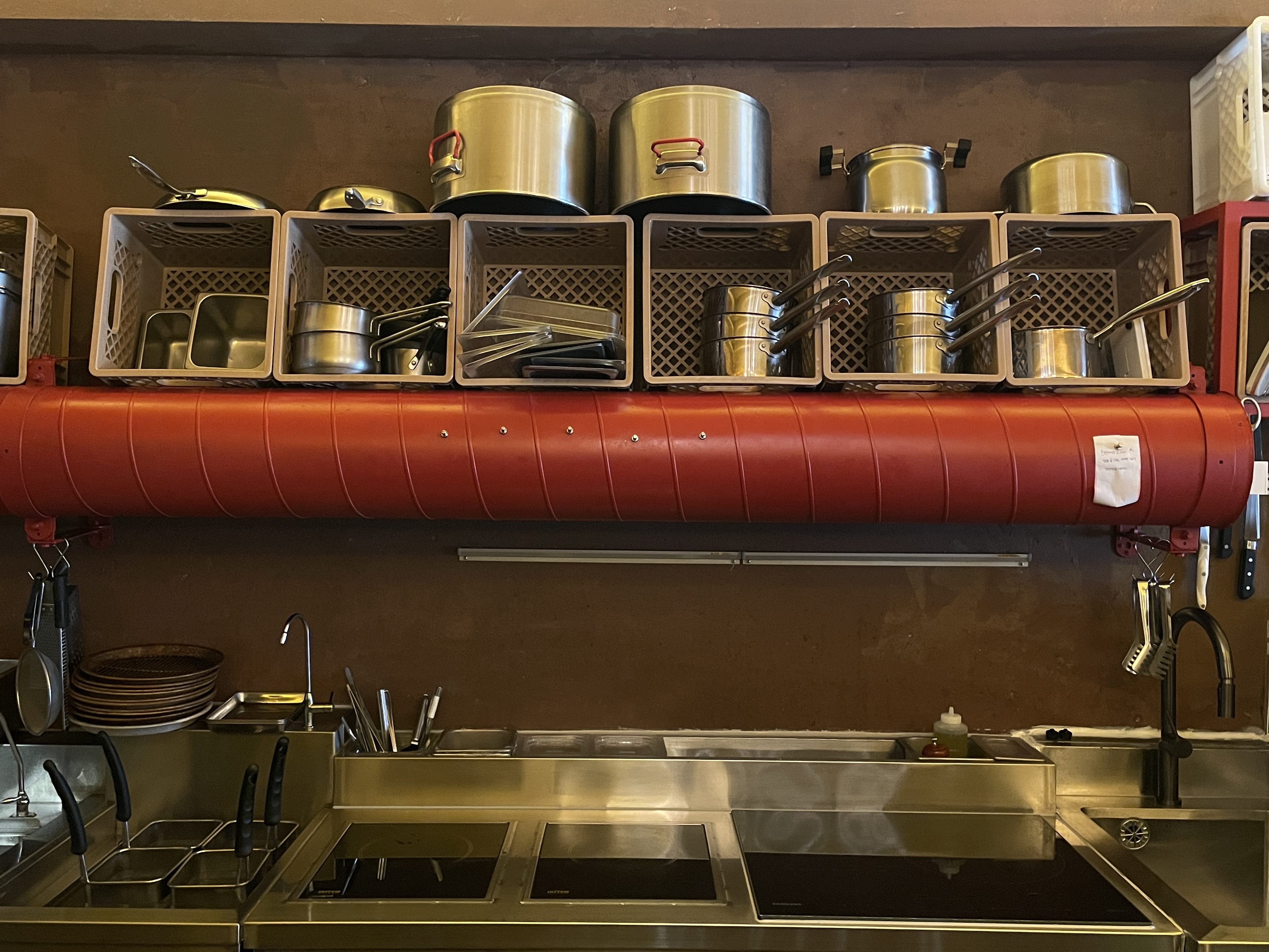 POMO bright Italian plates focused on wellness - Image 7