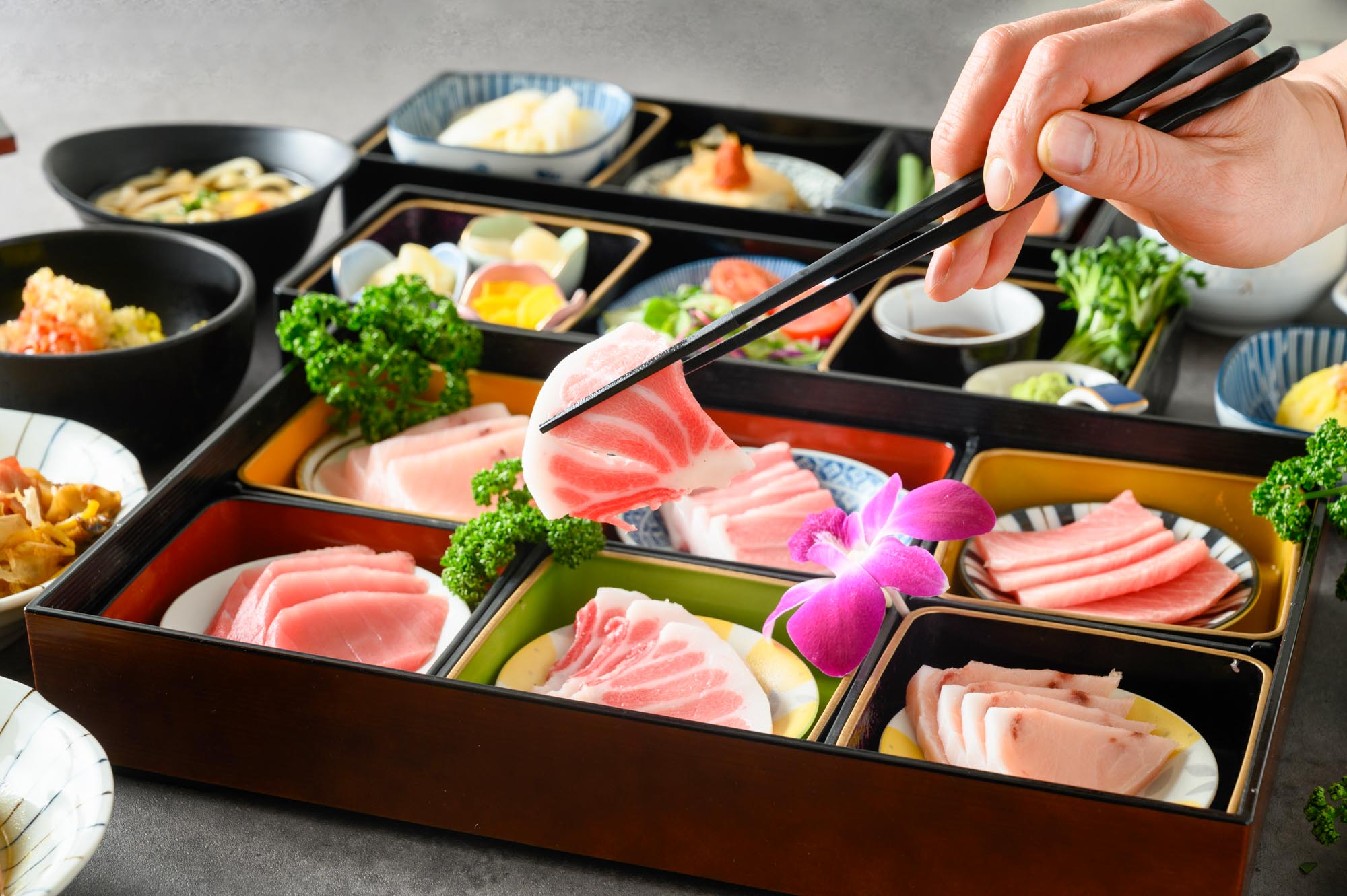 Lee Choon Bok Tuna unlimited tuna platters