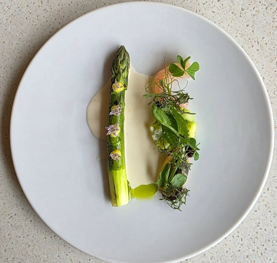 De Tempore seasonal course with duck and summer vegetables