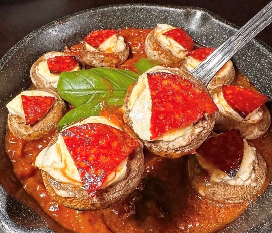 Alley Nine 松坡里丹街溫馨小桌的義大利麵與葡萄酒